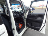 最後まで目を通して頂きありがとうございました。車選びは販売店選びが大切です。購入した後も乗り続ける、そのお車は納得いく説明で満足いく購入でしょうか?私達はお客様に選ばれる店を目指し頑張ります