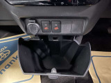 運転席・助手席シートヒーター付き♪お尻や腰回りを温めてくれますよ(^^♪