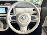 【ステアリングスイッチ】運転中、前方から目線をそらすことなく、オーディオ等の操作が可能な便利機能!安心&快適なドライブを演出してくれます♪