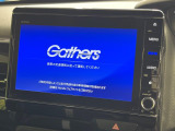 【大画面ナビ】人気の大型8インチナビを装備。存在感のある大画面はインパクト大!ナビ利用時のマップ表示は見やすく、テレビやDVDは臨場感がアップ!いつものドライブがグッと楽しくなります♪