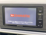 【純正ナビ】人気の純正ナビを装備しております。ナビの使いやすさはもちろん、オーディオ機能も充実!キャンプや旅行はもちろん、通勤や買い物など普段のドライブも楽しくなるはず♪