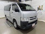 広々とした車内空間に優れた燃費性能。更にデザインも上質で人気のお車です!