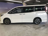 エンジンルーム、室内、クリーニング済みです。厳選したお車を屋内展示場にて展示中☆車両品質には自信がございます!ぜひ一度ご来店ください!!