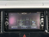 CD・DVD再生・フルセグTV・ブルートゥースオーディオなどに対応しております。