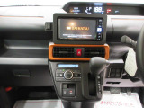 中古車は一物一価、同じようなお車でも、整備状況、外内装の状態など様々です。