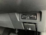 ビルトインタイプの純正ETCです。