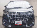 ワイド&ローのスタイルで走行安定性もばっちりです。運転しやすくロングドライブも安心です。