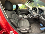 運転席シート廻りは使用感も少なく、良好な状態となっています。丁寧に使われていたことがよくわかりますね。