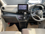 ◆◆◆運転席まわりはこのように機能的にまとまっています。