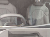 ☆BMWの代名詞とも言える【キドニーグリル】一目見ただけでBMW車であると認識できる確固たるアイコンとして存在感を放ちます☆