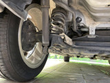 お車を安心してお乗りいただく為には、足回りの定期点検が欠かせません。サービスサポート(有償保証)では無料点検もご提供しており、安心のカーライフをお過ごしいただけるサポート体制が整っています。