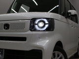 【LEDヘッドライト】悪天候や夜間走行時も良好な視界を確保し安心して運転できる高輝度LEDヘッドライトを装備!点灯速度が早く、消費電力も抑えられています!!