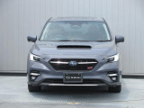 ボンネットの下部には、設計をゼロから見直した新世代1.8L BOXER直噴「DIT」エンジンを搭載しています。(レギュラーガソリンに対応しています