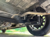 お車を安心してお乗りいただく為には、足回りの定期点検が欠かせません。サービスサポート(有償保証)では無料点検もご提供しており、安心のカーライフをお過ごしいただけるサポート体制が整っています。