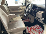 運転者にとっては日々使用することとなる運転席です。運転席が快適だと運転に集中することができますね。