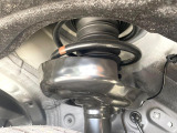 お車を安心してお乗りいただく為には、足回りの定期点検が欠かせません。サービスサポート(有償保証)では無料点検もご提供しており、安心のカーライフをお過ごしいただけるサポート体制が整っています。