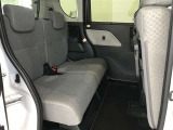 ゆとりある広々とした車内空間は、ドライブを始め買い物やレジャーなど、幅広く活躍します。一人でもみんなとでもお出かけを楽しみましょう!
