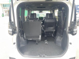 【ラゲッジスペース】展示車両のシートアレンジなど実際にお使いになるシチュエーションを想像しながらご覧いただけます♪