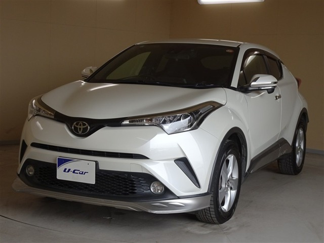 トヨタ C-HR 