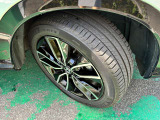 タイヤサイズは225/50R18です。ホンダ純正アルミ装着です☆
