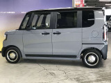 エンジンルーム、室内、クリーニング済みです。厳選したお車を屋内展示場にて展示中☆車両品質には自信がございます!ぜひ一度ご来店ください!!