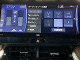 ディスプレイオーディオを装備。スマホとクルマをつなぐことでいろんなサービスが楽しめます。