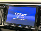 【純正ナビ】人気の純正ナビを装備しております。ナビの使いやすさはもちろん、オーディオ機能も充実!キャンプや旅行はもちろん、通勤や買い物など普段のドライブも楽しくなるはず♪