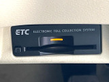 【ETC】高速道路の料金所をストレスなく通過!話題のスポットやサービスエリアに多い「スマートIC」利用時は必須のアイテムです。当店でセットアップを実施、ご納車当日からすぐにご利用いただけます!