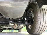 お車を安心してお乗りいただく為には、足回りの定期点検が欠かせません。サービスサポート(有償保証)では無料点検もご提供しており、安心のカーライフをお過ごしいただけるサポート体制が整っています。