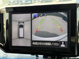 駐車時はナビゲーションでアラウンドビューモニターを見ることができ、安心して後ろを把握することが出来ます。