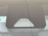 【トヨタセーフティセンス】走行中に前方の車両等を認識し、衝突しそうな時は警報とブレーキで衝突回避と被害軽減をアシスト。より安全にドライブをお楽しみいただけます。