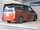 ■家族や仲間とのイベントが多くなる、これからの季節におすすめ!人気のミニバン「日産セレナ」人気の防水シート車両です!!