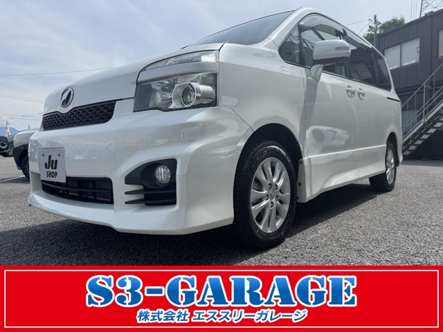 ヴォクシー 2.0 ZS 4WD 