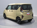 【お出かけが楽しくなる】日常の移動をスマートにこなす存在。スーパーの駐車場など狭いスペースでも停めやすく、毎日のお買い物がラクに行えるのが特徴です。