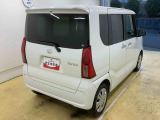 当店では車両本体価格以外に、諸費用を含めた支払総額も表示しておりますので、お客様の予算にピッタリのおクルマお選びができます。コーティングやJAFをセットにしたオトクな購入パックも好評です。