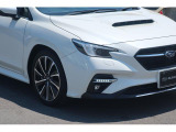LEDヘッドライトで夜道も明るく快適運転。寿命も長くてエネルギー消費量が少ないです。