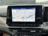 プロパイロットとリンクする9インチワイドディスプレイナビゲーションシステム、Apple CarPlayワイヤレス接続に対応、HDMI/USB接続、Bluetooth機器にも対応。