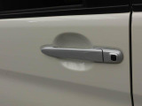 当社は購入後のアフターケアを大切にしております。納車後、1ヶ月無料点検、半年ごとにあんしん点検、12ヶ月法定点検の誘致をします。また車検までの点検をセットにした『ワンダフルパスポート』を販売中です。