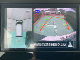 空から見ているような視点で周囲が確認できるアラウンドビューモニター、見下す映像によって縦列駐車もラクラク、ビュー切り替えで後方や左サイドの死角もこわくない!もちろんナビ画面への表示もできます。