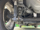 お車を安心してお乗りいただく為には、足回りの定期点検が欠かせません。サービスサポート(有償保証)では無料点検もご提供しており、安心のカーライフをお過ごしいただけるサポート体制が整っています。