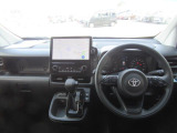 見通しのよいすっきりとした視界で、誰でも運転しやすいです。運転のしやすさは疲れにくさにも繋がりますよ♪