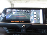 車両を上方から見たような映像をナビ画面に表示するパノラミックビューモニターが付いています。