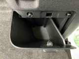 2.「定期点検整備」は安心してお乗り頂く為に、ご納車までに法定12カ月点検相当の点検を行います。