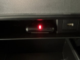 いまや快適なカーライフに欠かせないETCが付いています。