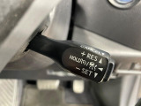 【レーダークルーズコントロール】高速道路での長距離走行が楽に!!自動で速度を保つクルーズコントロールが、衝突軽減システムと連携し、前方の車両を感知して車間を保つように速度調節してくれます!!