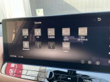 オーディオ機能は、TV、AM/FMラジオ、ハンズフリーフォン、Bluetooth対応他、NissanConnect サービス対応など多彩なソースを端子目ます。