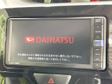 【純正ナビ】インテリアに溶け込むスタイリッシュな「専用設計」メーカーナビを装備♪視認性や操作性など基本性能にも優れ、より上質なカーライフをお楽しみいただけます。