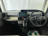 メーターやシフト、スイッチ位置など運転席まわりの配置はしっくりいきたいものですね!まずは座ってチェックしてみて下さい♪