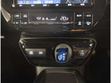 ネットでお車をお探しの方でも、お車の状態が一目で分かりやすい。トヨタ検査員による品質評価表つきで車両の状態詳細を明記致しておりますのでお気軽にお尋ね下さい。
