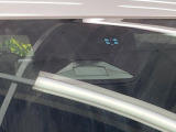 【ホンダセンシング】走行中に前方の車両等を認識し、衝突しそうな時は警報とブレーキで衝突回避と被害軽減をアシスト。より安全にドライブをお楽しみいただけます。